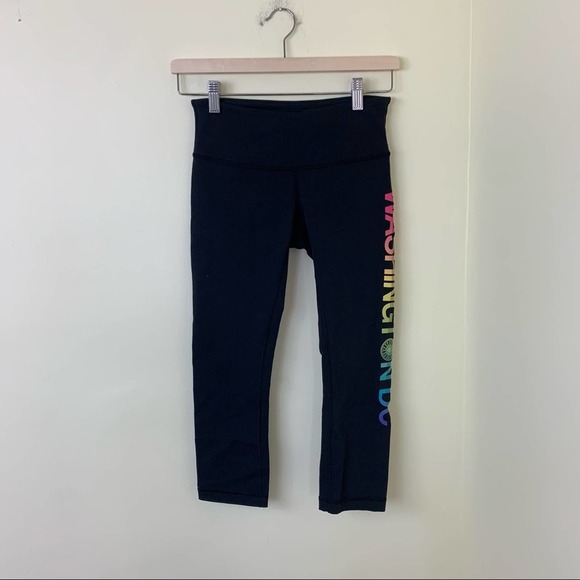 Lululemon Soulcycle Washington DC Cropped Leggings in Size 4 - Picture 2 of 8